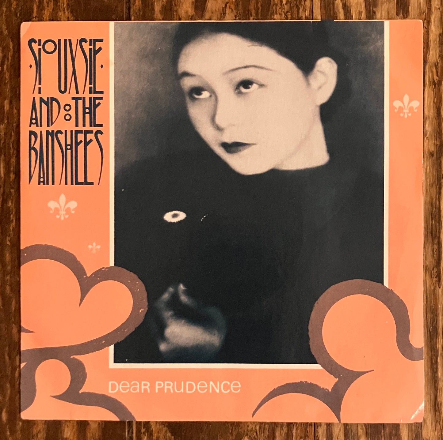 SIOUXSIE AND THE BANSHEES "Dear Prudence"